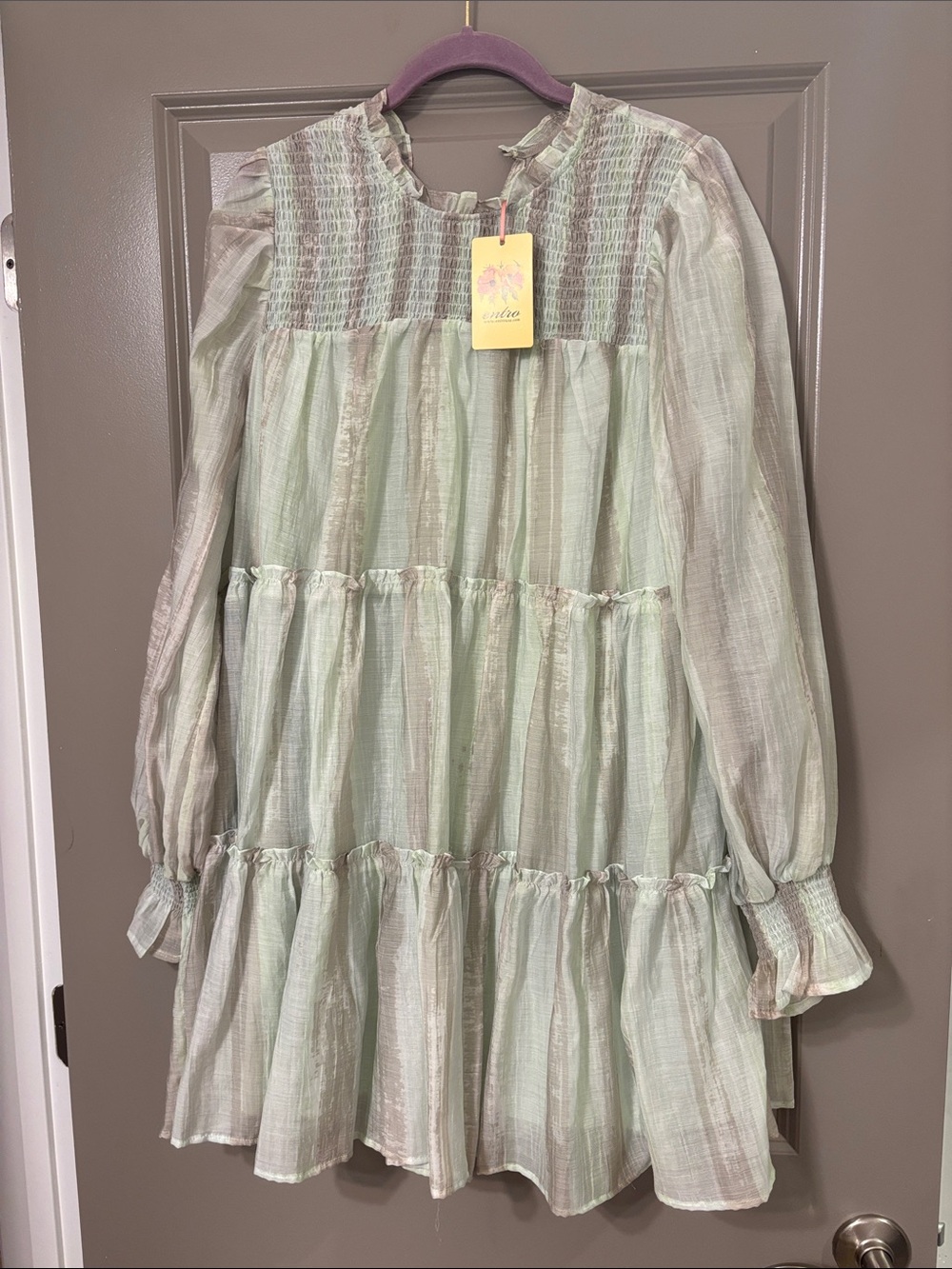 entro Light Mint Tiered Long-Sleeve Casual Dress